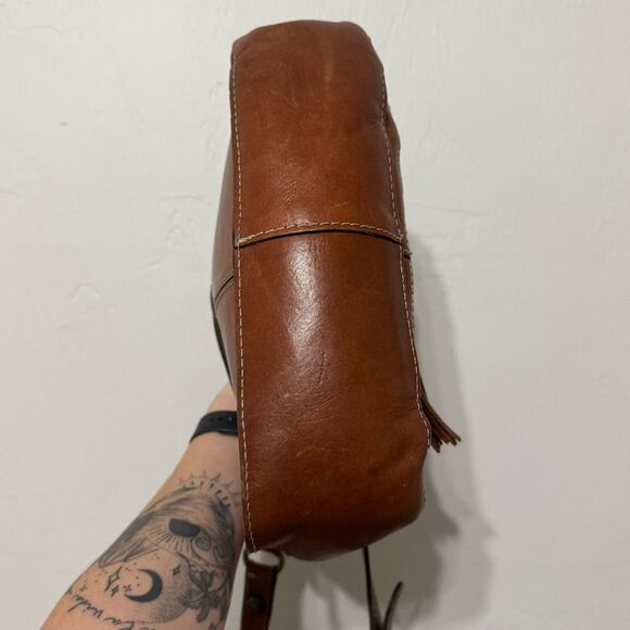 PATRICIA NASH CAMILA DOUBLE ZIP CROSSBODY BAG - Picture 7 of 12